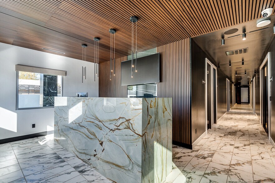 1140 N Rosemont Blvd, Tucson, AZ à vendre - Photo de l’immeuble – Image 1 sur 73