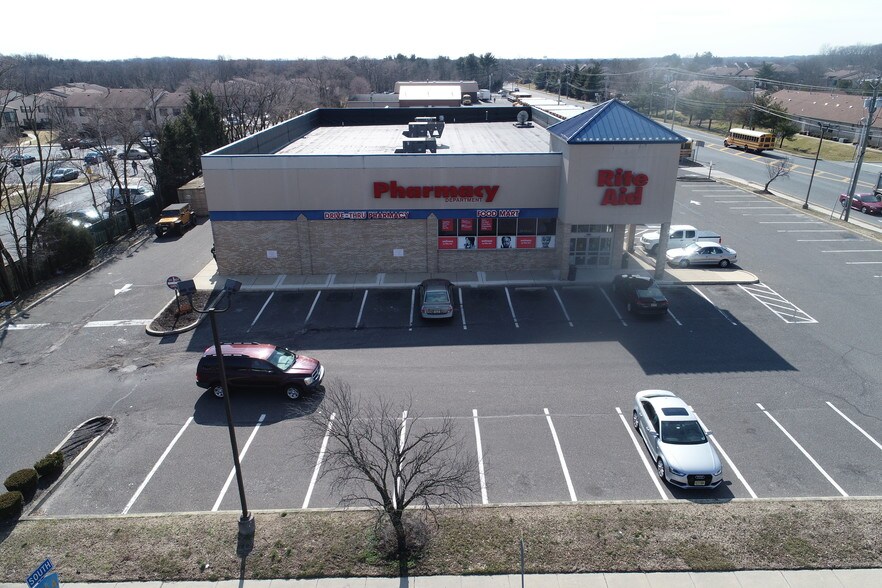 490 Hurffville Crosskeys Rd, Sewell, NJ à louer - Photo de l’immeuble – Image 3 sur 3