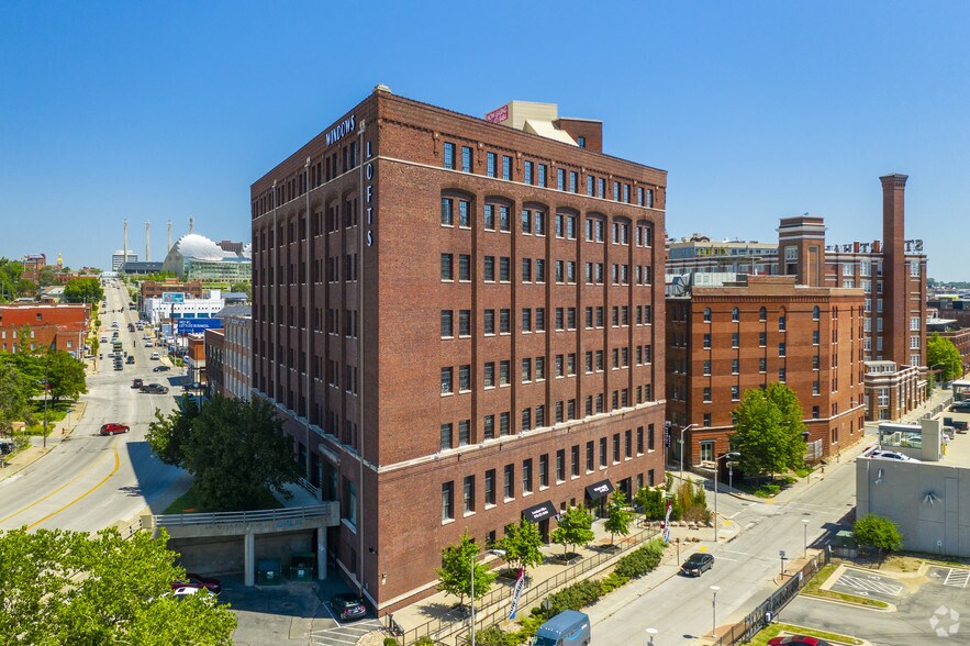 380 W 22nd St, Kansas City, MO à louer - Photo de l’immeuble – Image 1 sur 2