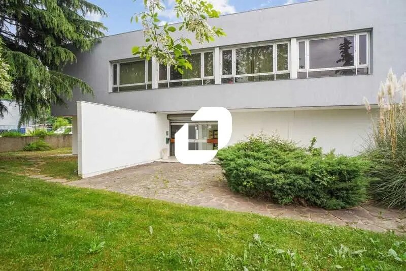 Local d’activités dans Chilly-Mazarin à louer Photo de l’immeuble– Image 1 sur 19