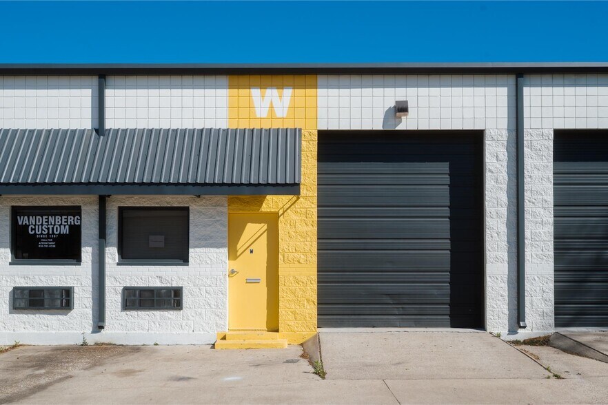 6831 Broadway St, Pearland, TX à louer - Photo de l’immeuble – Image 2 sur 2