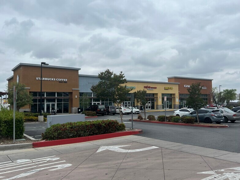 1420 S Riverside Ave, Rialto, CA à louer - Photo de l’immeuble – Image 3 sur 3