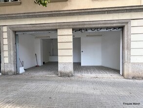 Local commercial dans Barcelone, Barcelona à louer Photo intérieure– Image 2 sur 13