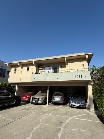 1036 S Wooster St, Los Angeles, CA à vendre - Photo de l’immeuble – Image 3 sur 3