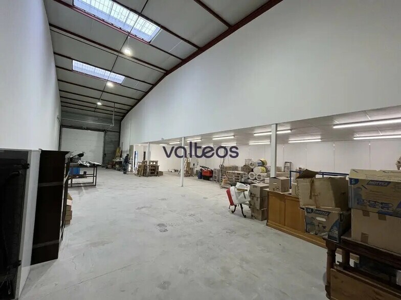 Local d’activités dans Toulouse à louer - Photo intérieure – Image 1 sur 5