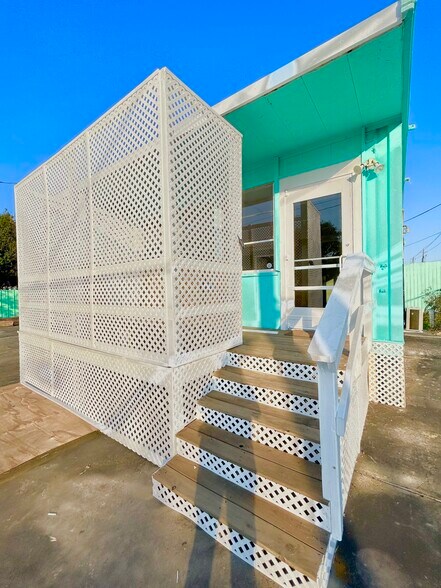 927 27th St, San Leon, TX à vendre - Photo de l’immeuble – Image 3 sur 36