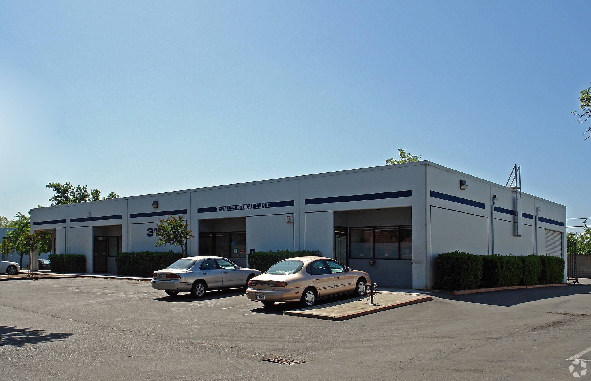 310 Harris Ave, Sacramento, CA à vendre Photo principale– Image 1 sur 6