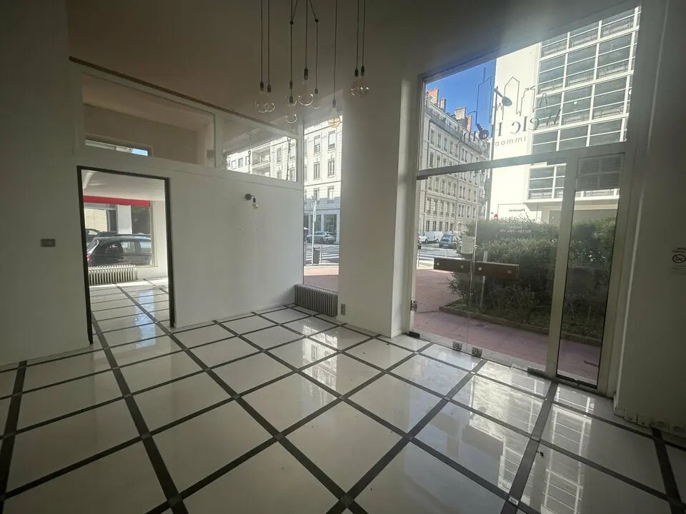 Bureau dans Lyon à vendre Photo intérieure– Image 1 sur 11