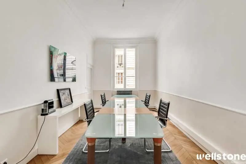 Bureau dans Paris à louer - Photo de l’immeuble – Image 1 sur 10