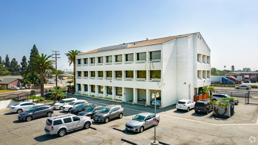 6505 Rosemead Blvd, Pico Rivera, CA à louer - Photo de l’immeuble – Image 3 sur 14