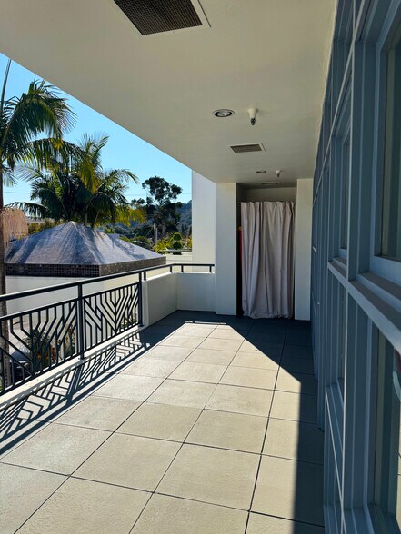 136 W Canon Perdido St, Santa Barbara, CA à louer - Photo de l’immeuble – Image 3 sur 16
