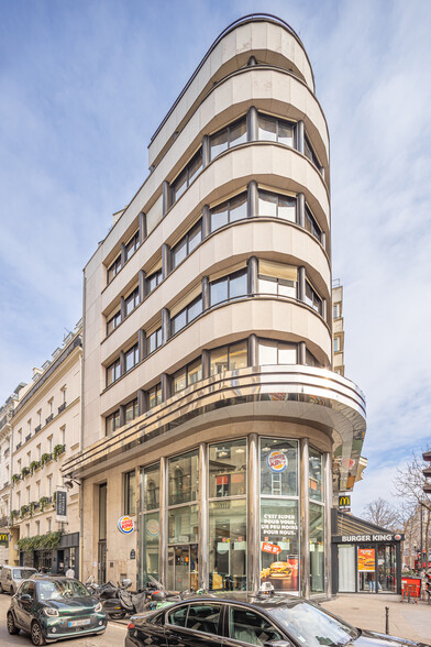 Boulevard Des Italiens, Paris à louer - Photo de l’immeuble – Image 3 sur 3