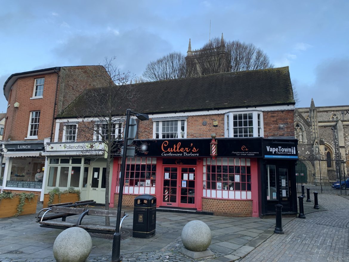 1-3 Cornmarket, High Wycombe à louer Photo principale– Image 1 sur 9
