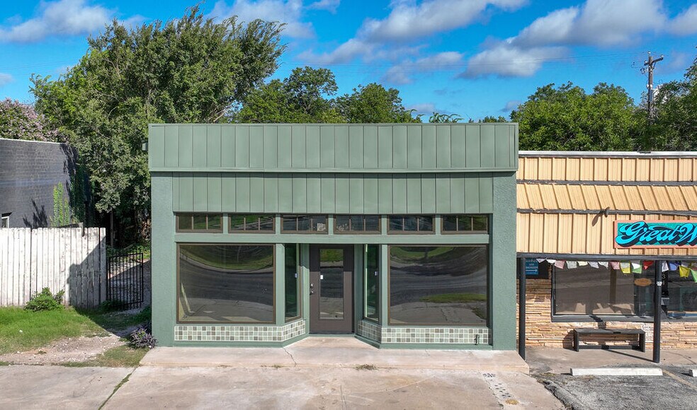 4630 Burnet Rd, Austin, TX à louer - Photo de l’immeuble – Image 2 sur 3
