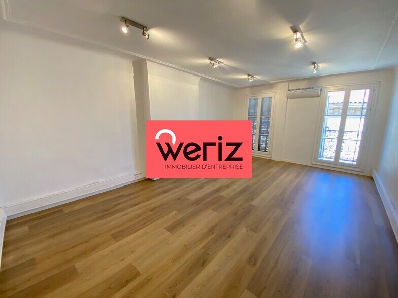 11 Rue Montgrand, Marseille à louer - Photo de l’immeuble – Image 2 sur 8