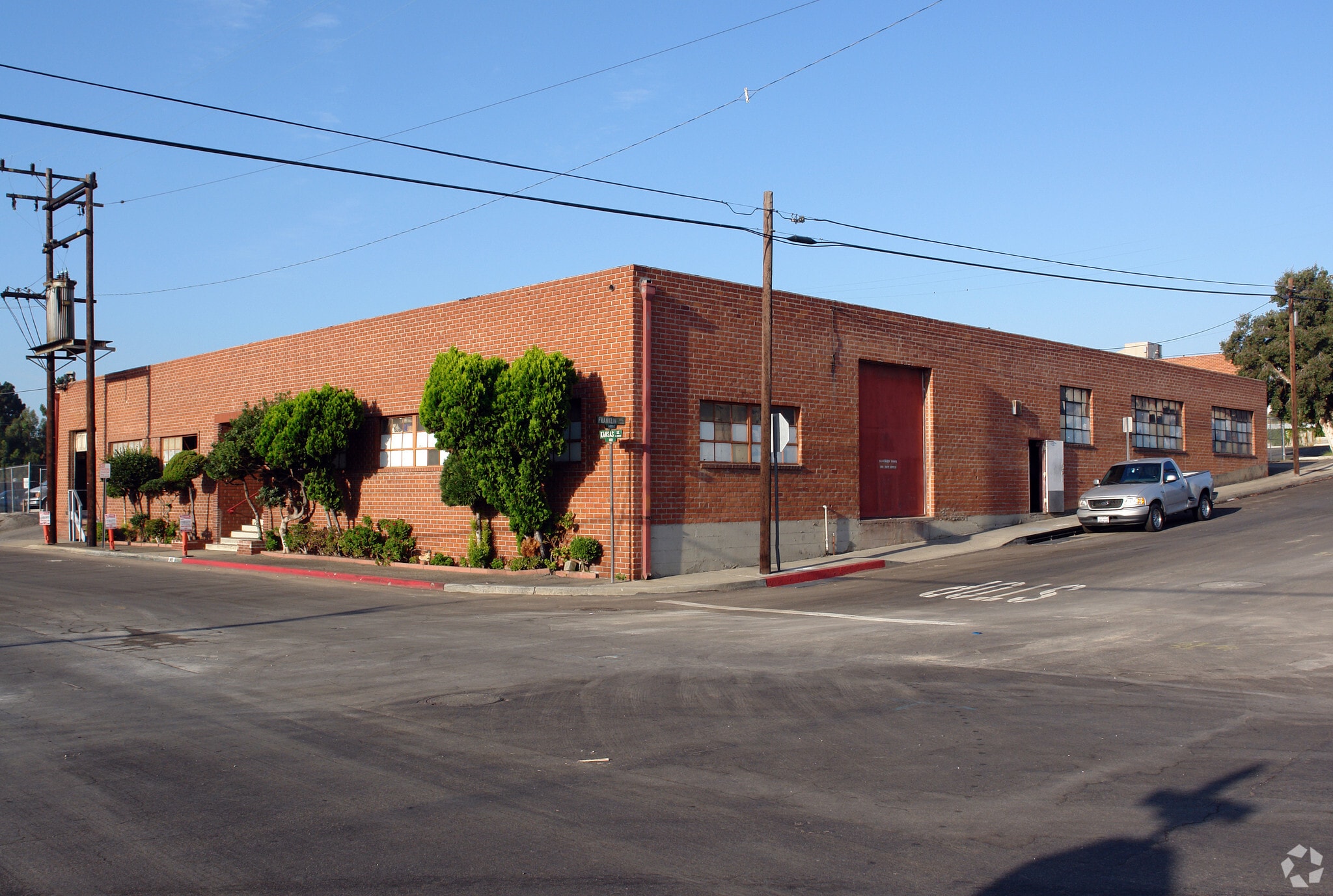 145 Kansas St, El Segundo, CA à vendre Photo principale– Image 1 sur 5