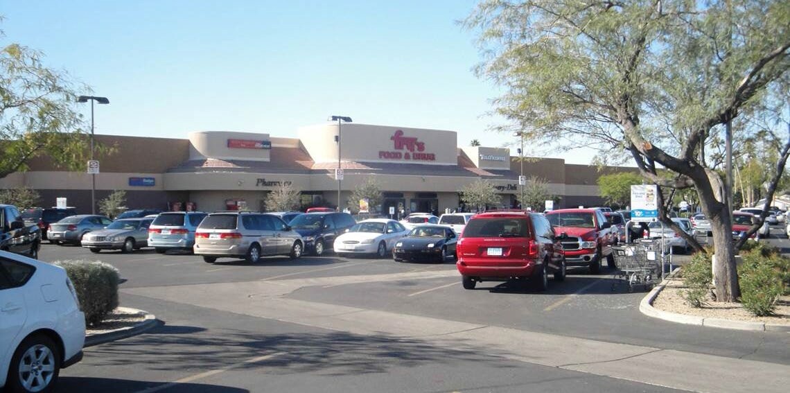 N 107th Ave, Sun City, AZ à louer Photo de l’immeuble– Image 1 sur 4