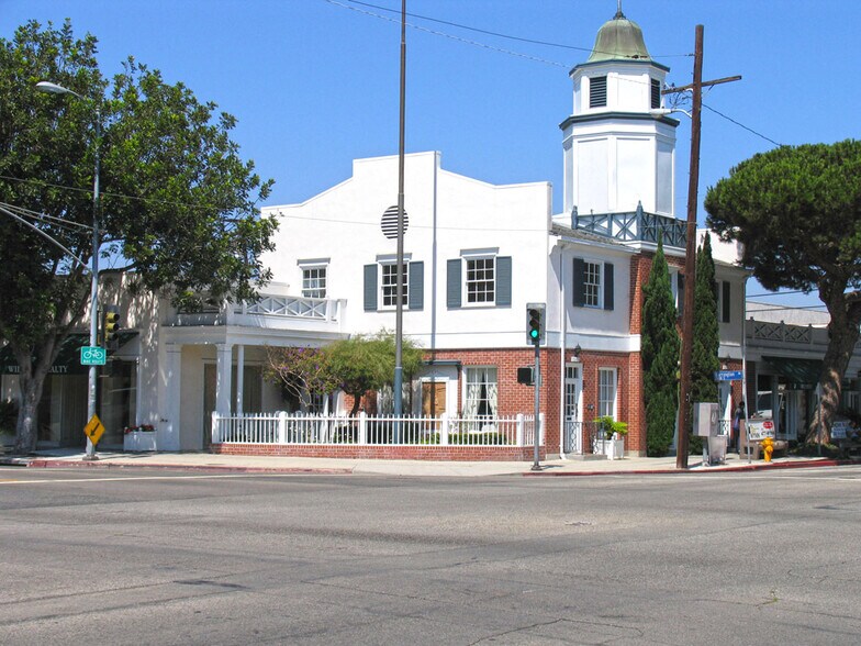 11705-11711 National Blvd, Los Angeles, CA à louer - Photo de l’immeuble – Image 3 sur 16