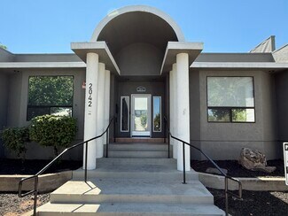 Plus de détails pour 2042 Market St, Redding, CA - Bureau à vendre
