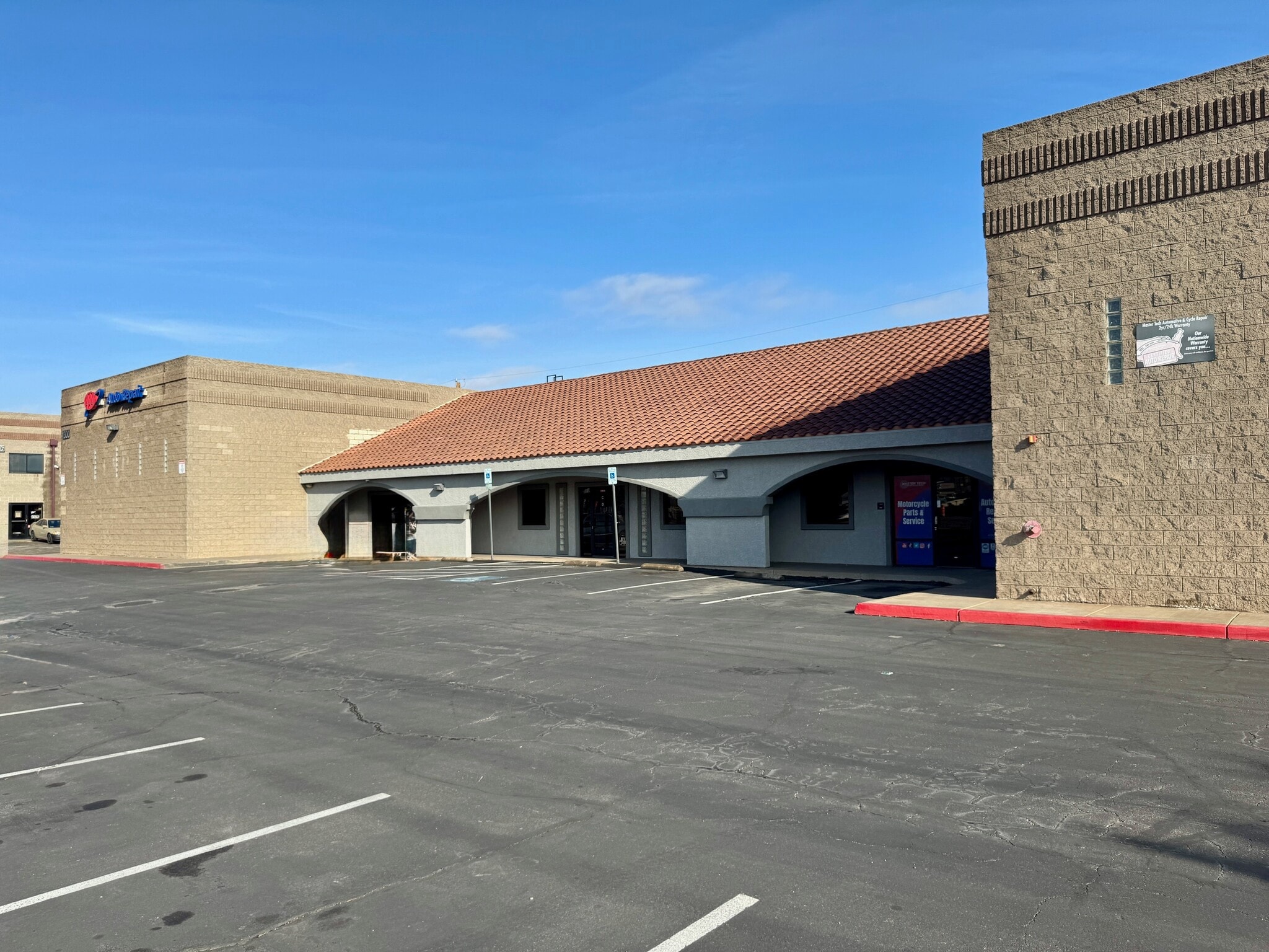 1300 N Boulder Hwy, Henderson, NV à louer Photo intérieure– Image 1 sur 13