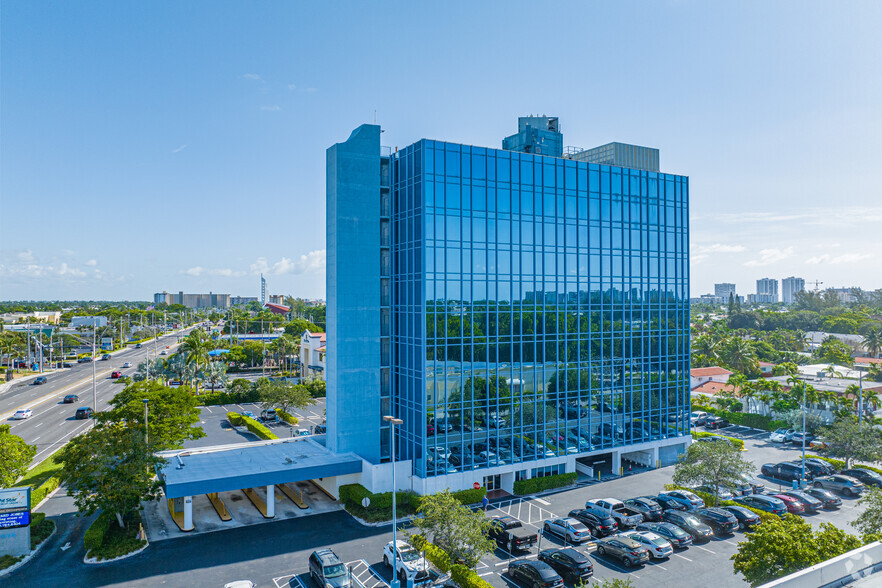 1600 S Federal Hwy, Pompano Beach, FL à louer - Photo de l’immeuble – Image 1 sur 16