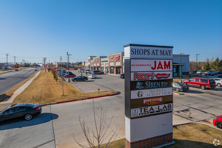 2875 SW 104th St, Oklahoma City, OK à louer - Photo de l’immeuble – Image 2 sur 5