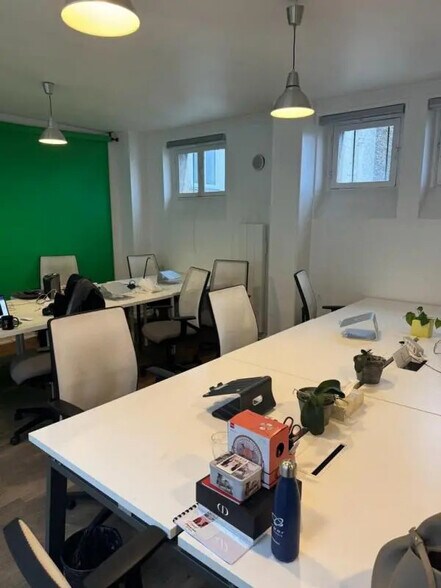 Bureau dans Paris à louer - Photo de l’immeuble – Image 3 sur 9
