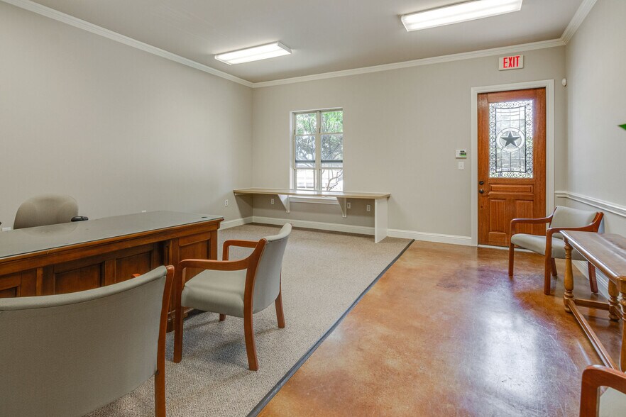 807 Bluebonnet Dr, Keller, TX à louer - Photo intérieure – Image 2 sur 7