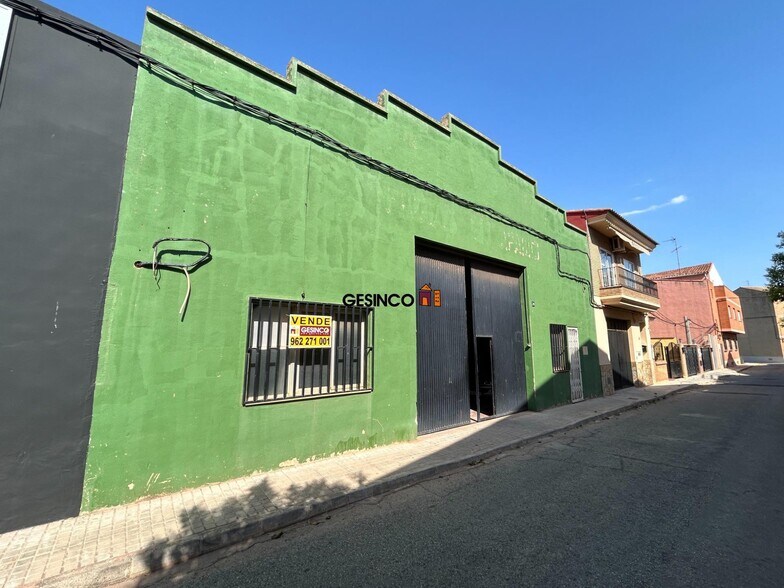 Industriel/Logistique dans L'Alcúdia de Crespins, Valencia à vendre - Photo de l’immeuble – Image 1 sur 6