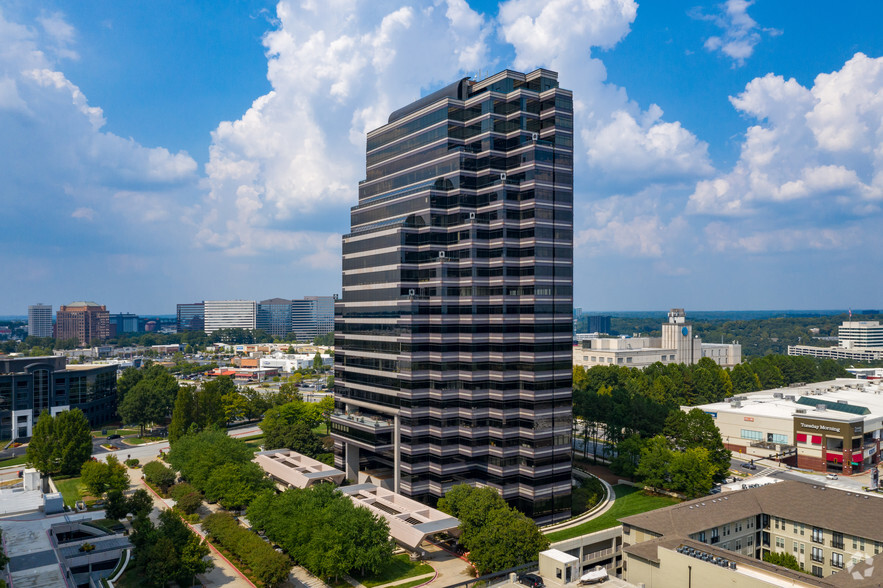 3350 Riverwood Pkwy SE, Atlanta, GA à louer - Photo de l’immeuble – Image 1 sur 2