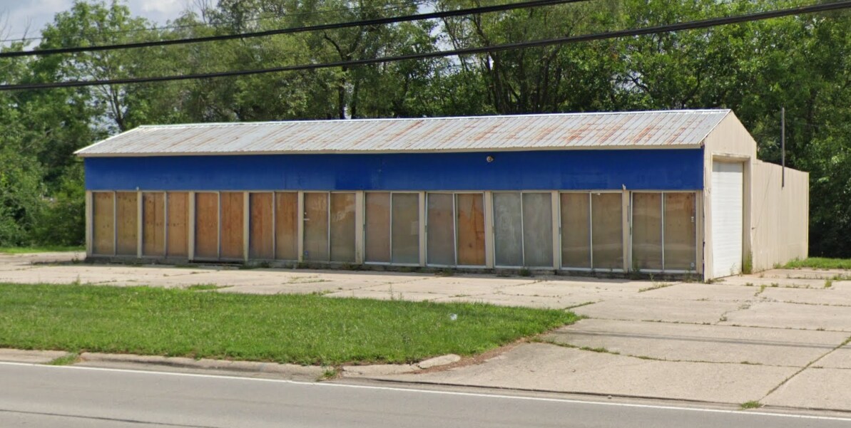 7814 N Main St, Dayton, OH à vendre Photo de l’immeuble– Image 1 sur 5