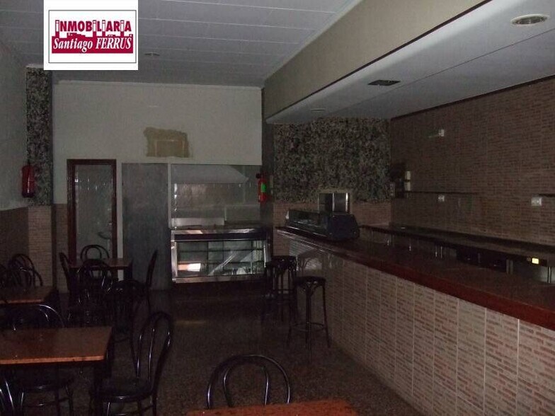 Local commercial dans València, Valencia à vendre - Photo de l’immeuble – Image 1 sur 1