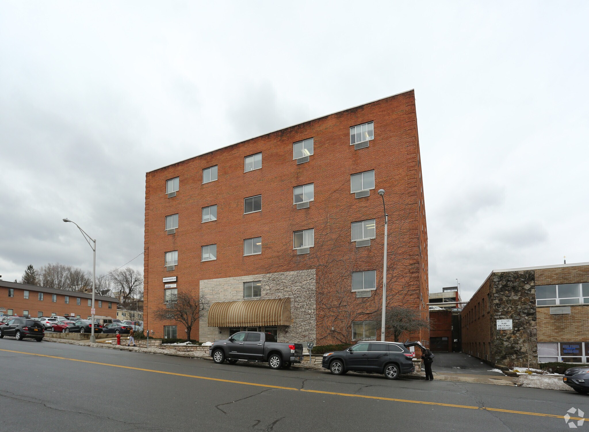 650 Franklin St, Schenectady, NY à louer Photo principale– Image 1 sur 7