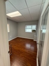 8228 W Sunset Blvd, Los Angeles, CA à louer Photo intérieure– Image 2 sur 16