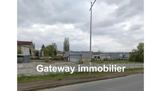 Plus de détails pour Terrain à vendre