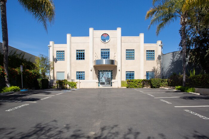 1615 16th St, Santa Monica, CA à louer - Photo principale – Image 1 sur 13