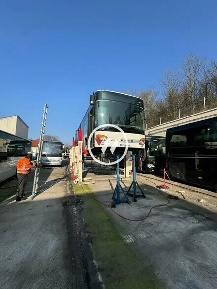 48 Chemin De Groslay, Bondy à louer - Photo de l’immeuble – Image 1 sur 5