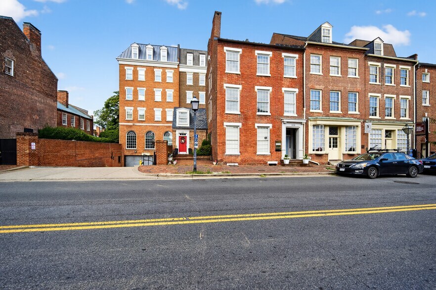 109-111 S Fairfax St, Alexandria, VA à vendre - Photo principale – Image 1 sur 73