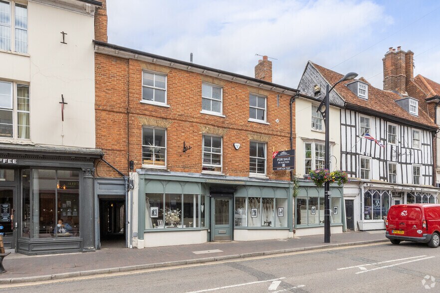 40-42 High St, Newport Pagnell à vendre - Photo de l’immeuble – Image 3 sur 3