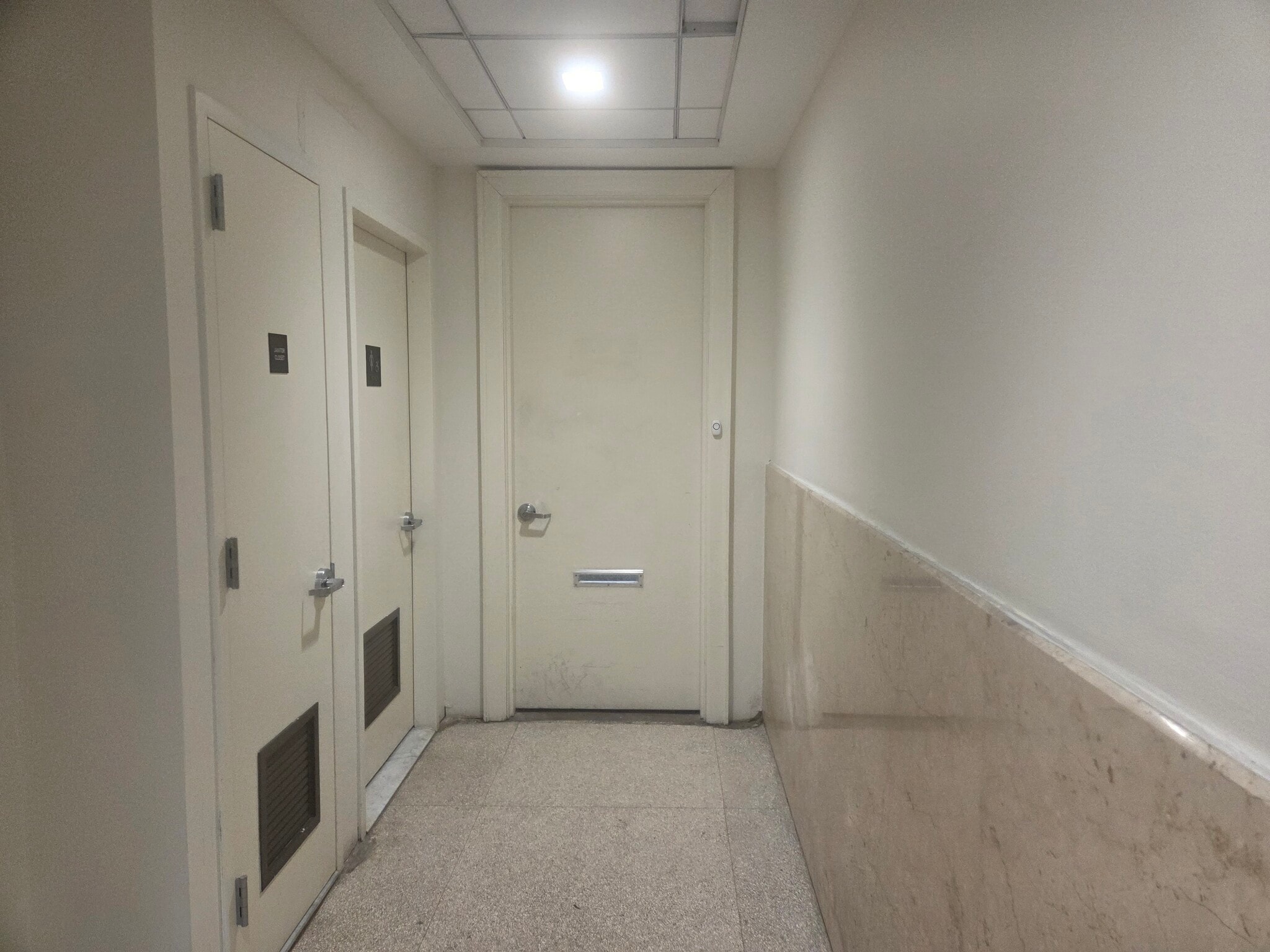 225 Broadway, New York, NY à louer Photo intérieure– Image 1 sur 6