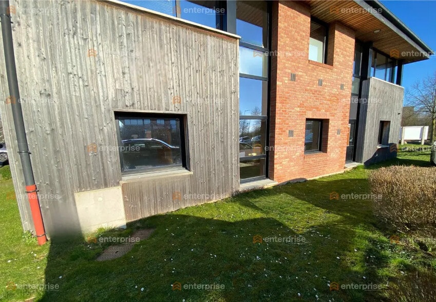Bureau dans VILLENEUVE-D'ASCQ à louer - Photo de l’immeuble – Image 3 sur 6