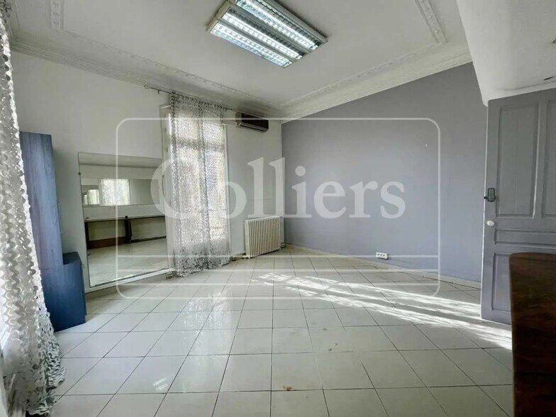 Bureau dans Marseille à louer - Photo de l’immeuble – Image 3 sur 8