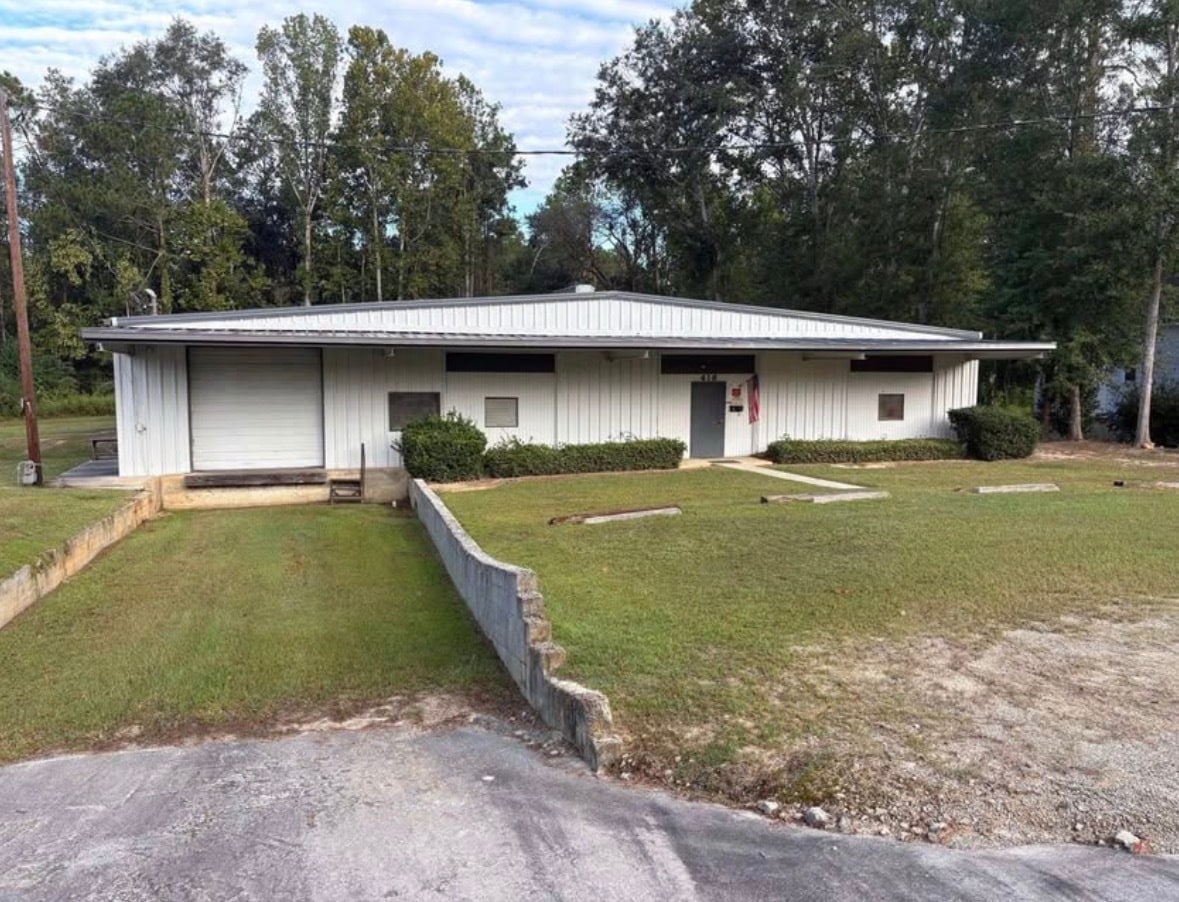 418 S Railroad Ave, Twin City, GA à louer Photo principale– Image 1 sur 5