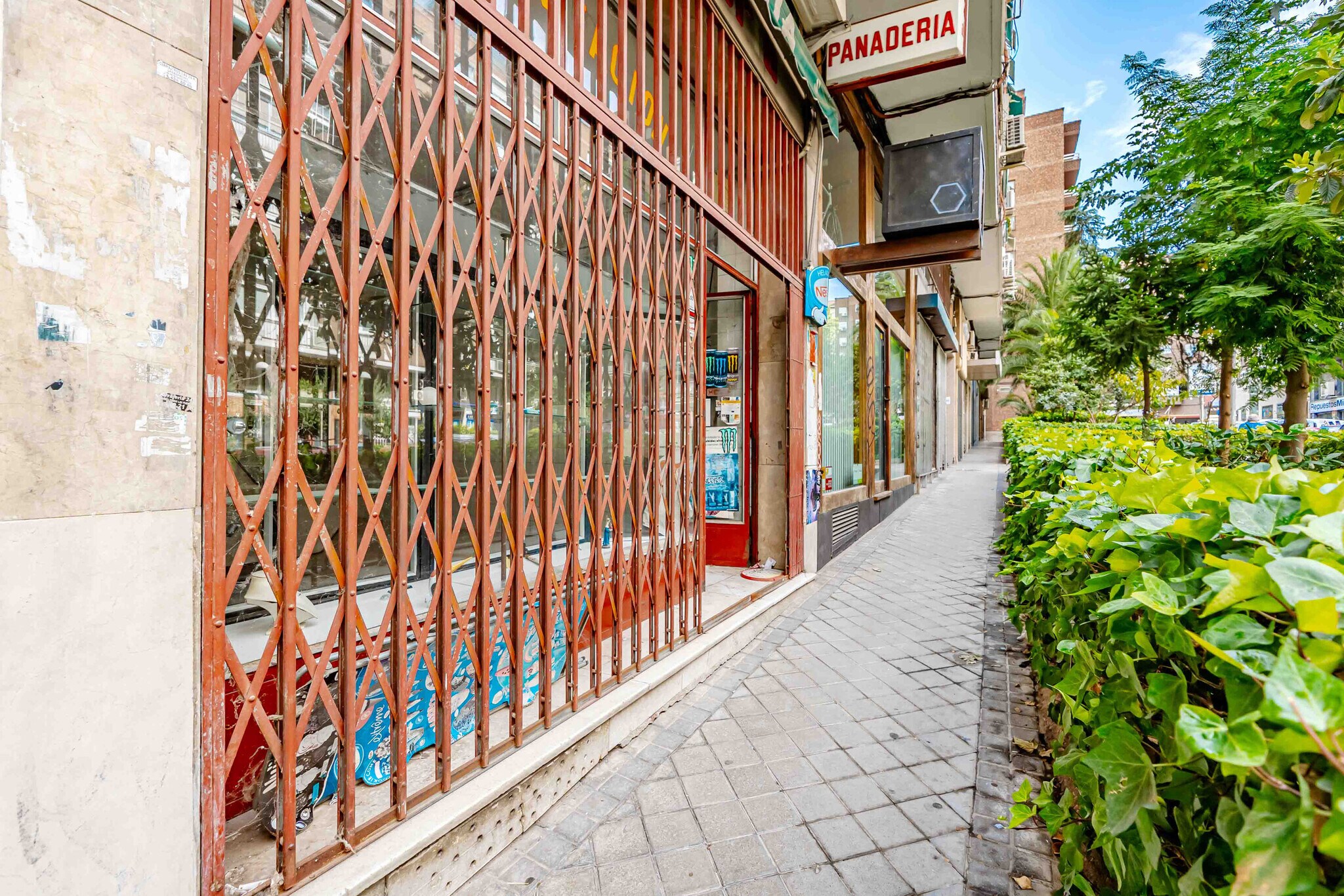 Immeuble residentiel dans Madrid, Madrid à vendre Photo de l’immeuble– Image 1 sur 8