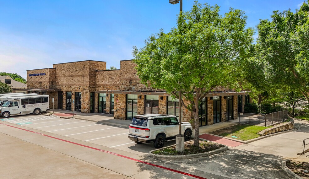 445 W Southlake Blvd, Southlake, TX à louer - Photo de l’immeuble – Image 3 sur 16