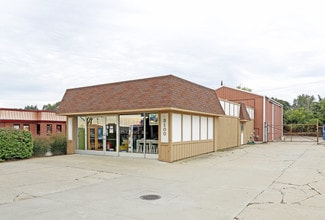Plus de détails pour 3100 S Rochester Rd, Rochester, MI - Local commercial à vendre