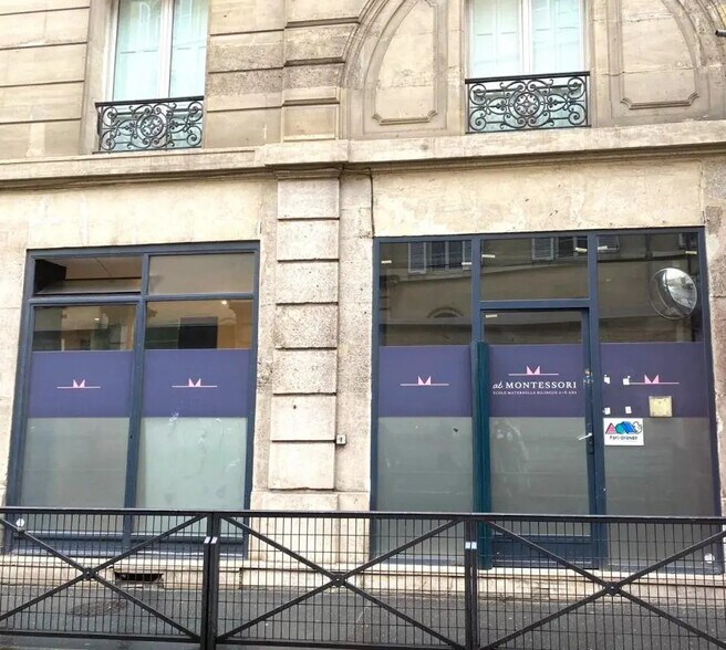 Local commercial dans Paris à louer - Photo de l’immeuble – Image 3 sur 4