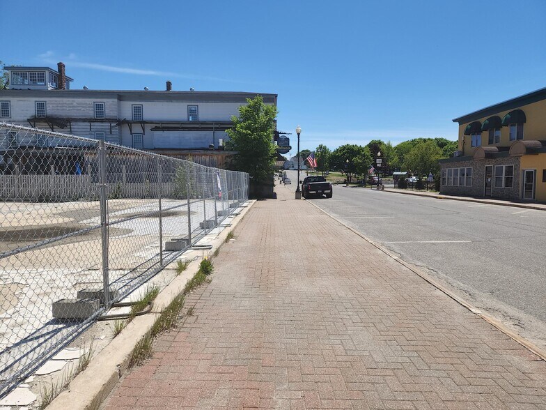 75 Penobscot Ave, Millinocket, ME à vendre - Photo de l’immeuble – Image 3 sur 6