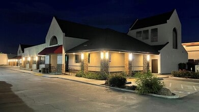 552 W Benjamin Holt Dr, Stockton, CA à louer Photo intérieure– Image 1 sur 2