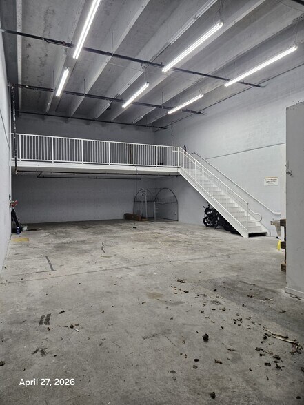 13850 SW 143rd Ct, Miami, FL à vendre - Photo de l’immeuble – Image 3 sur 11